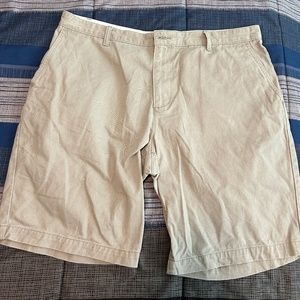 Cream Dockers Shorts